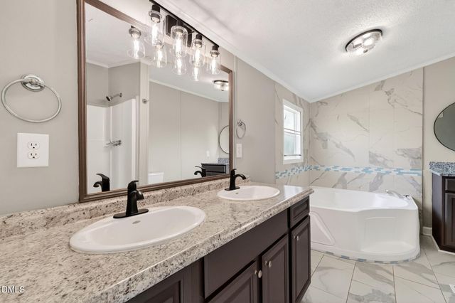 111 Old Williams Road, Four Oaks, NC 27524