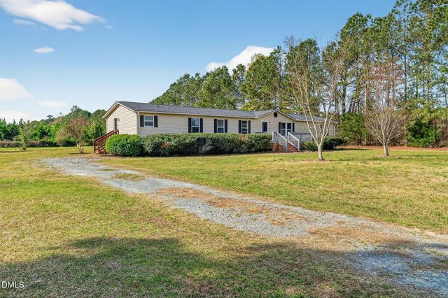 111 Old Williams Road, Four Oaks, NC 27524