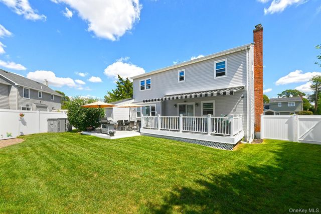 63 Michele Terrace, Massapequa Park, NY 11762