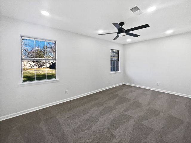 464 W Fulton Street, Van Alstyne, TX 75495