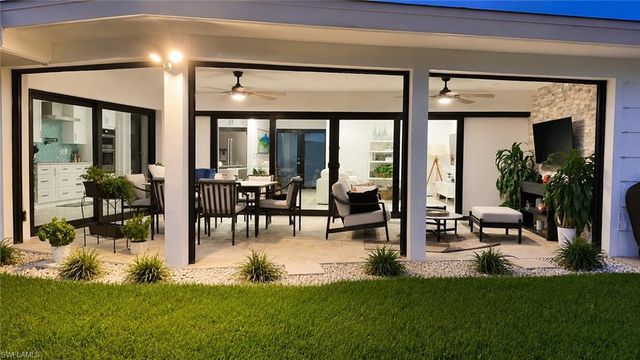4556 Eagle Key CIR, Naples, FL 34112