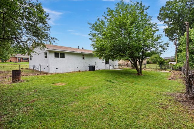 309 E Date Street, Russellville, AR 72802