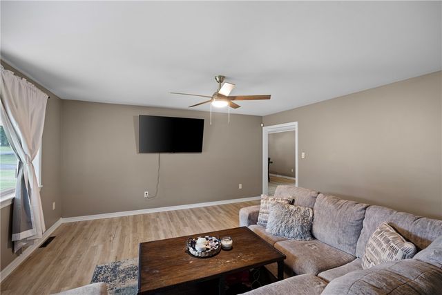 309 E Date Street, Russellville, AR 72802