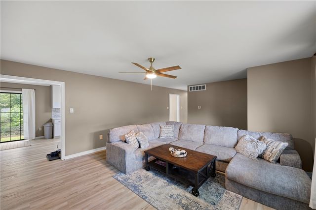 309 E Date Street, Russellville, AR 72802