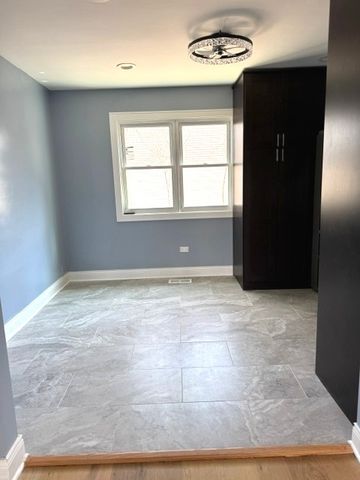 30W170 Cynthia Court, Warrenville, IL 60555