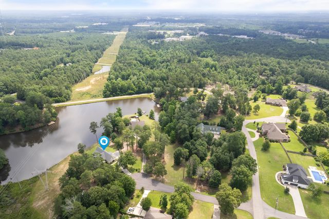 1222 Crestwood Dr., Hattiesburg, MS 39402