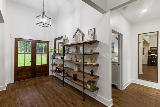 1222 Crestwood Dr., Hattiesburg, MS 39402