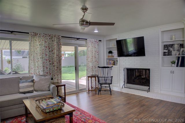 6868 E 55th Street, Tulsa, OK 74145