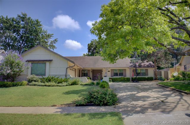 6868 E 55th Street, Tulsa, OK 74145
