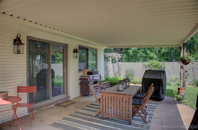 6868 E 55th Street, Tulsa, OK 74145