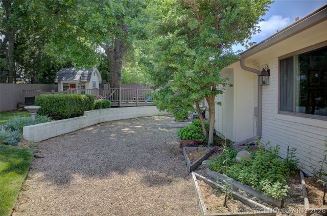 6868 E 55th Street, Tulsa, OK 74145