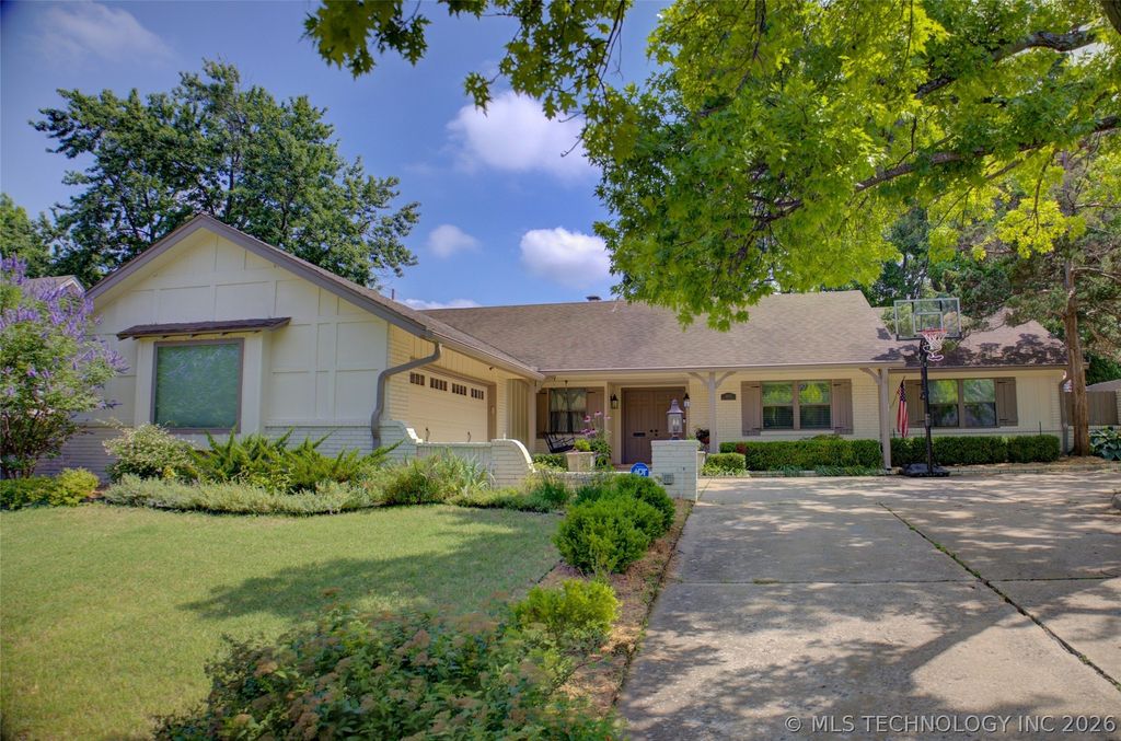 6868 E 55th Street, Tulsa, OK 74145