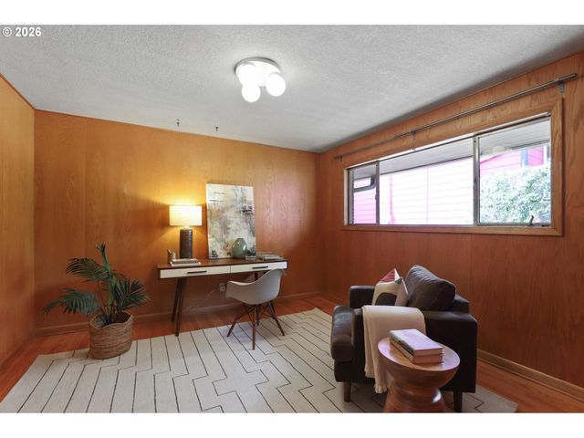 4111 Se BROOKLYN St, Portland, OR 97202