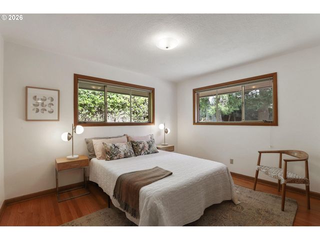 4111 Se BROOKLYN St, Portland, OR 97202