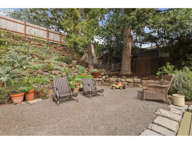 4111 Se BROOKLYN St, Portland, OR 97202