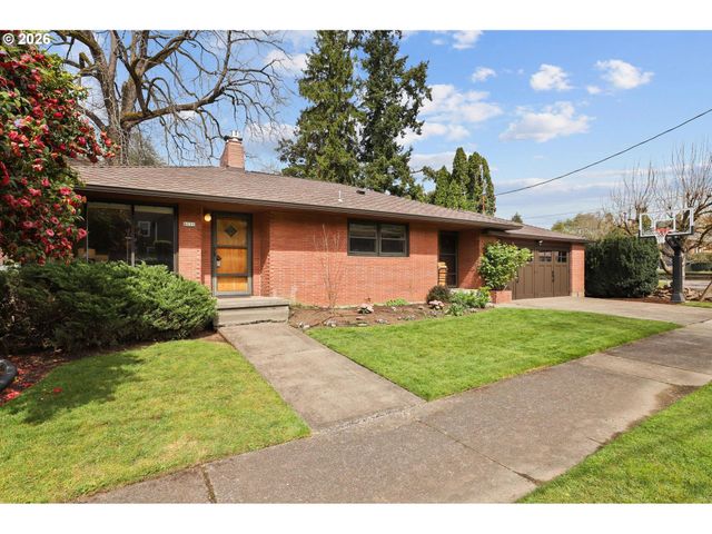 4111 Se BROOKLYN St, Portland, OR 97202