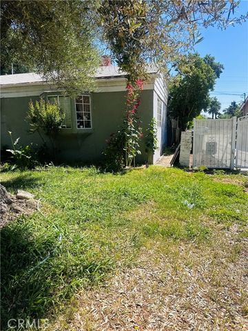 1196 N Hamilton Boulevard, Pomona, CA 91768