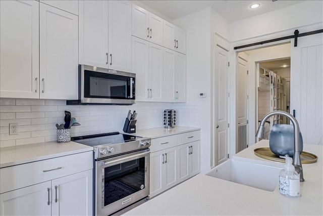 190 Social Cr 10-303, Port Aransas, TX 78373