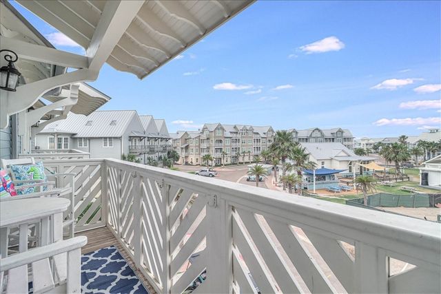 190 Social Cr 10-303, Port Aransas, TX 78373