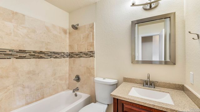 5642 Lovett Oaks, San Antonio, TX 78218
