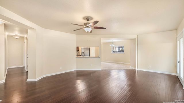 5642 Lovett Oaks, San Antonio, TX 78218