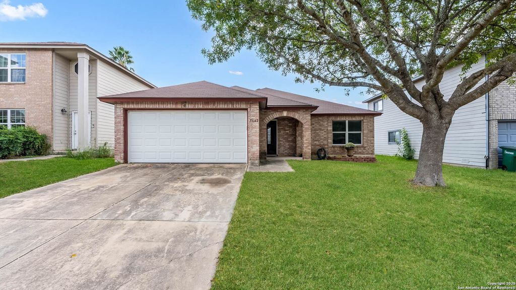 5642 Lovett Oaks, San Antonio, TX 78218