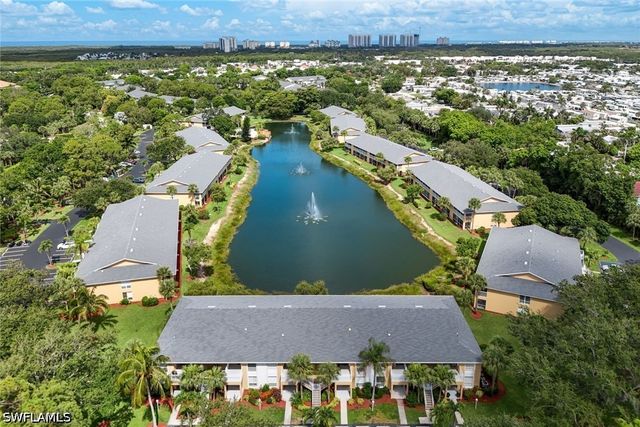 1250 Yesica Ann CIR E106, Naples, FL 34110