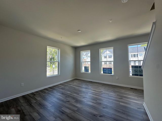 5631 LUDLOW PL, White Plains, MD 20695