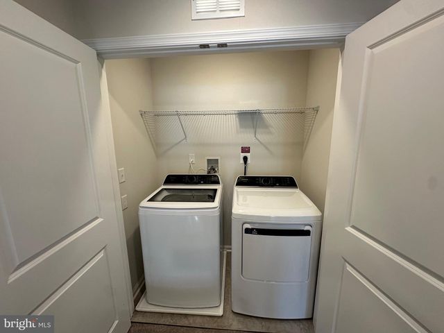 5631 LUDLOW PL, White Plains, MD 20695