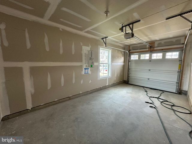 5631 LUDLOW PL, White Plains, MD 20695