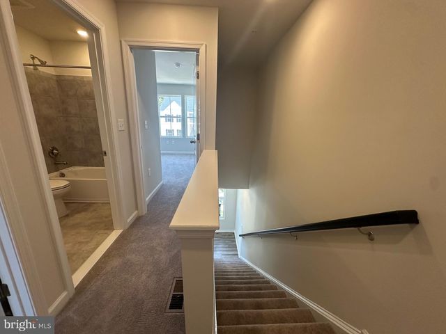 5631 LUDLOW PL, White Plains, MD 20695