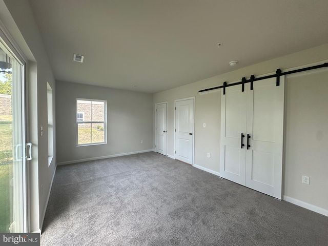 5631 LUDLOW PL, White Plains, MD 20695