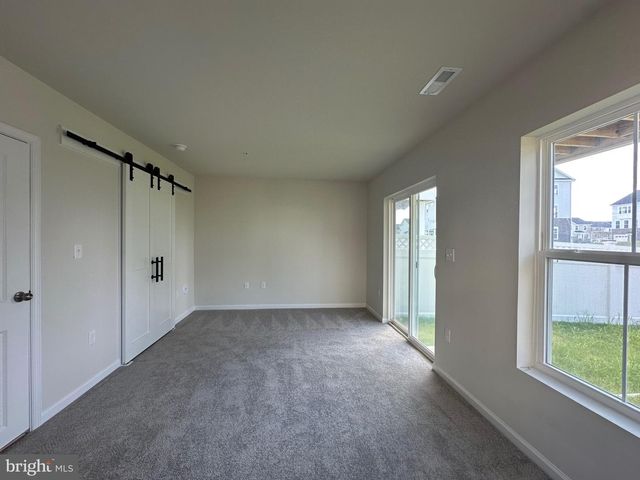 5631 LUDLOW PL, White Plains, MD 20695