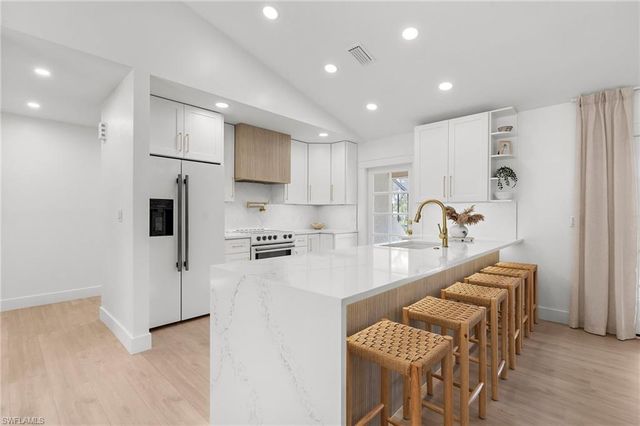 13270 Electron DR, Fort Myers, FL 33908