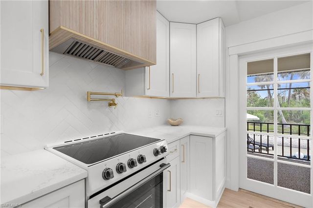 13270 Electron DR, Fort Myers, FL 33908