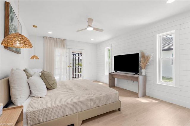 13270 Electron DR, Fort Myers, FL 33908