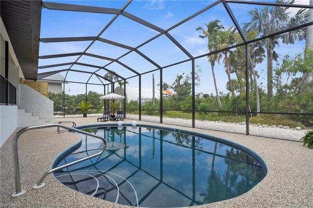 13270 Electron DR, Fort Myers, FL 33908