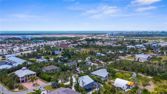 13270 Electron DR, Fort Myers, FL 33908