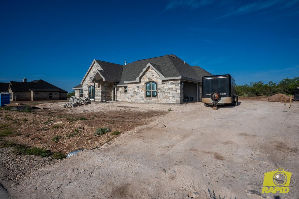 Image 2 of property listing at 3990 Wildebeest Way, San Angelo, TX 76901