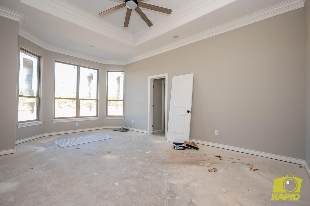 Image 8 of property listing at 3990 Wildebeest Way, San Angelo, TX 76901