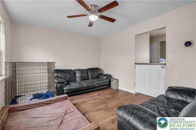 174 Cherry Hill Road, Bushkill Twp, PA 18064