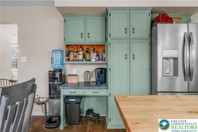 174 Cherry Hill Road, Bushkill Twp, PA 18064