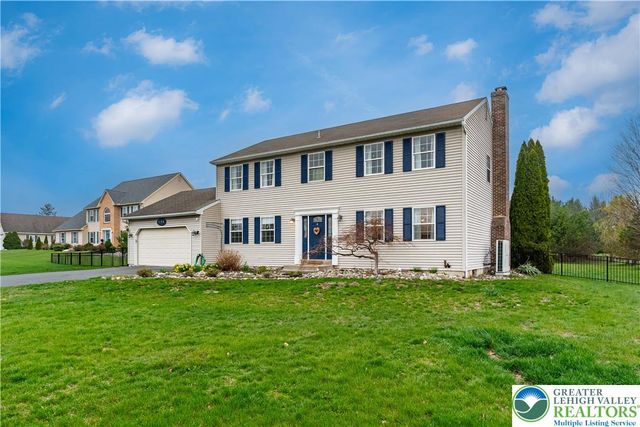 174 Cherry Hill Road, Bushkill Twp, PA 18064