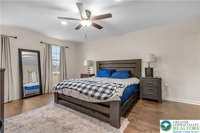 174 Cherry Hill Road, Bushkill Twp, PA 18064