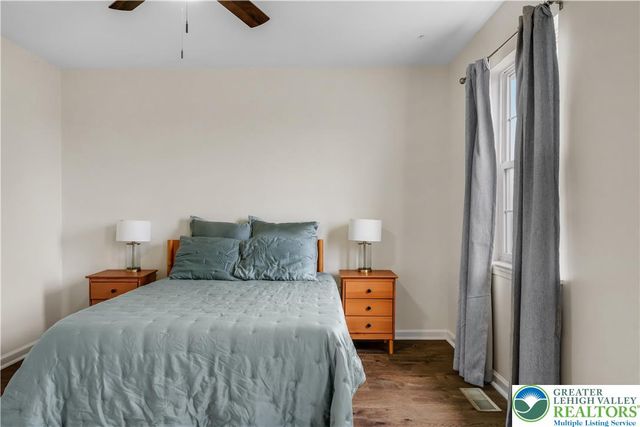 174 Cherry Hill Road, Bushkill Twp, PA 18064