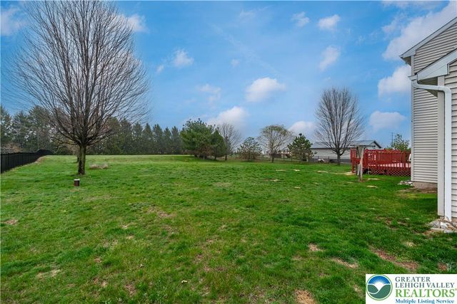 174 Cherry Hill Road, Bushkill Twp, PA 18064