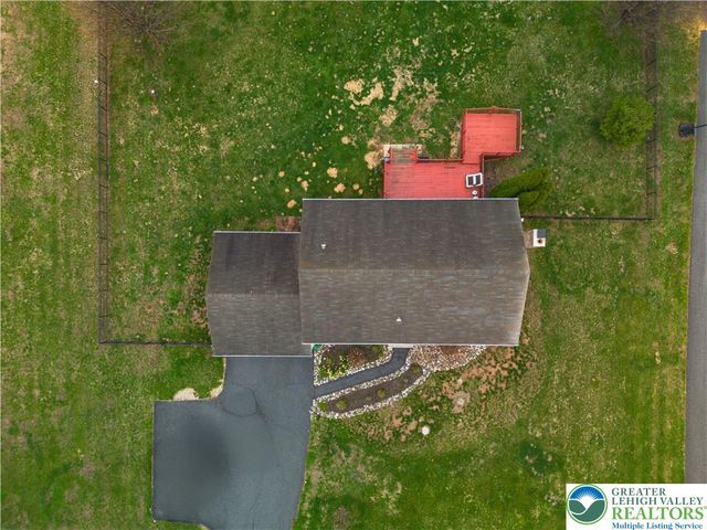 174 Cherry Hill Road, Bushkill Twp, PA 18064