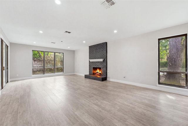 3111 Breezy Pines Court, Kingwood, TX 77339