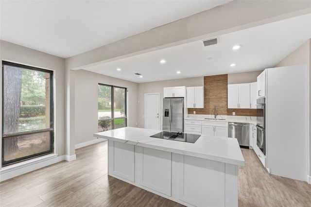 3111 Breezy Pines Court, Kingwood, TX 77339