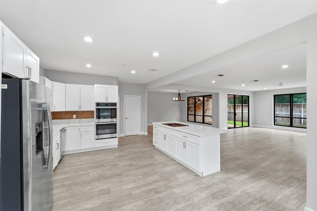 3111 Breezy Pines Court, Kingwood, TX 77339